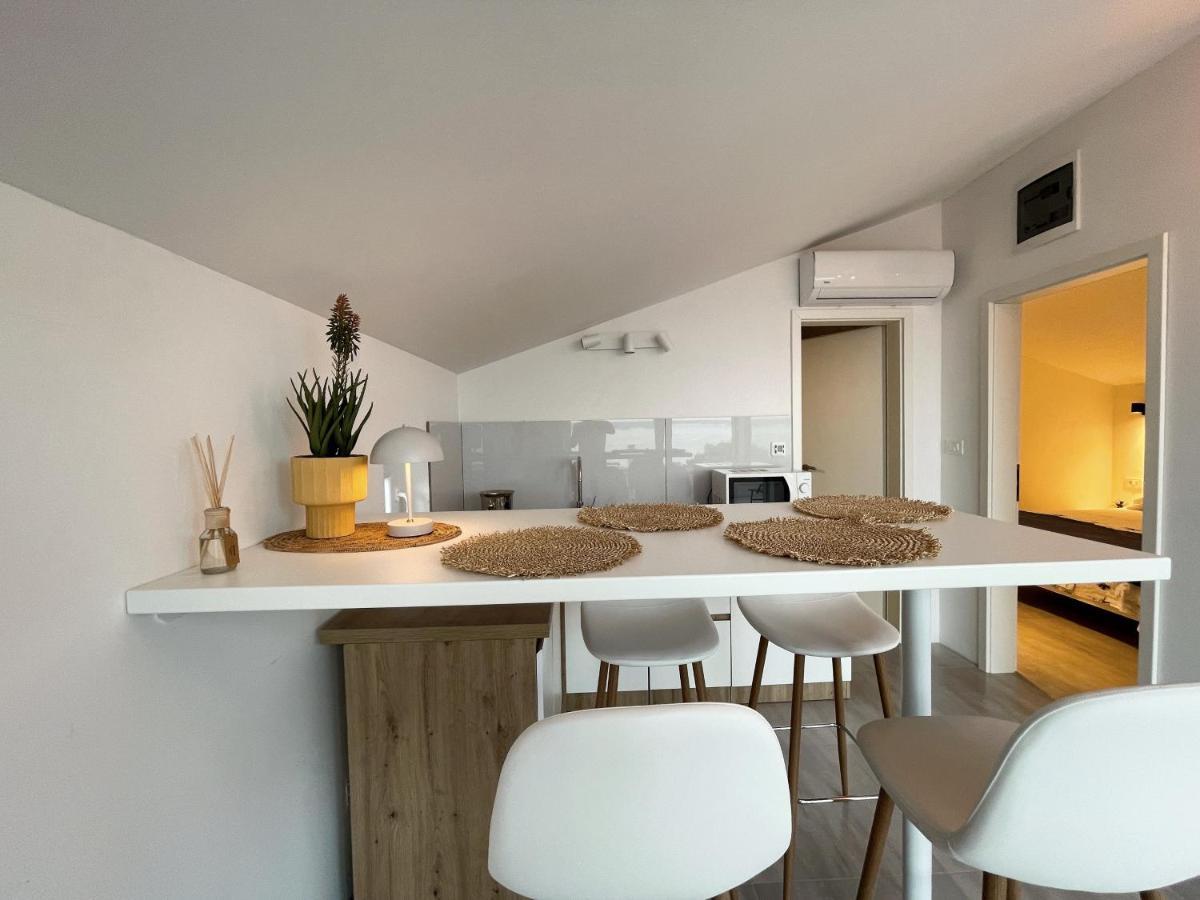 Apartment Seagreen Retreat Peruški 외부 사진